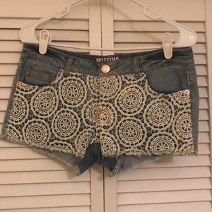Denim & lace patterned shorts